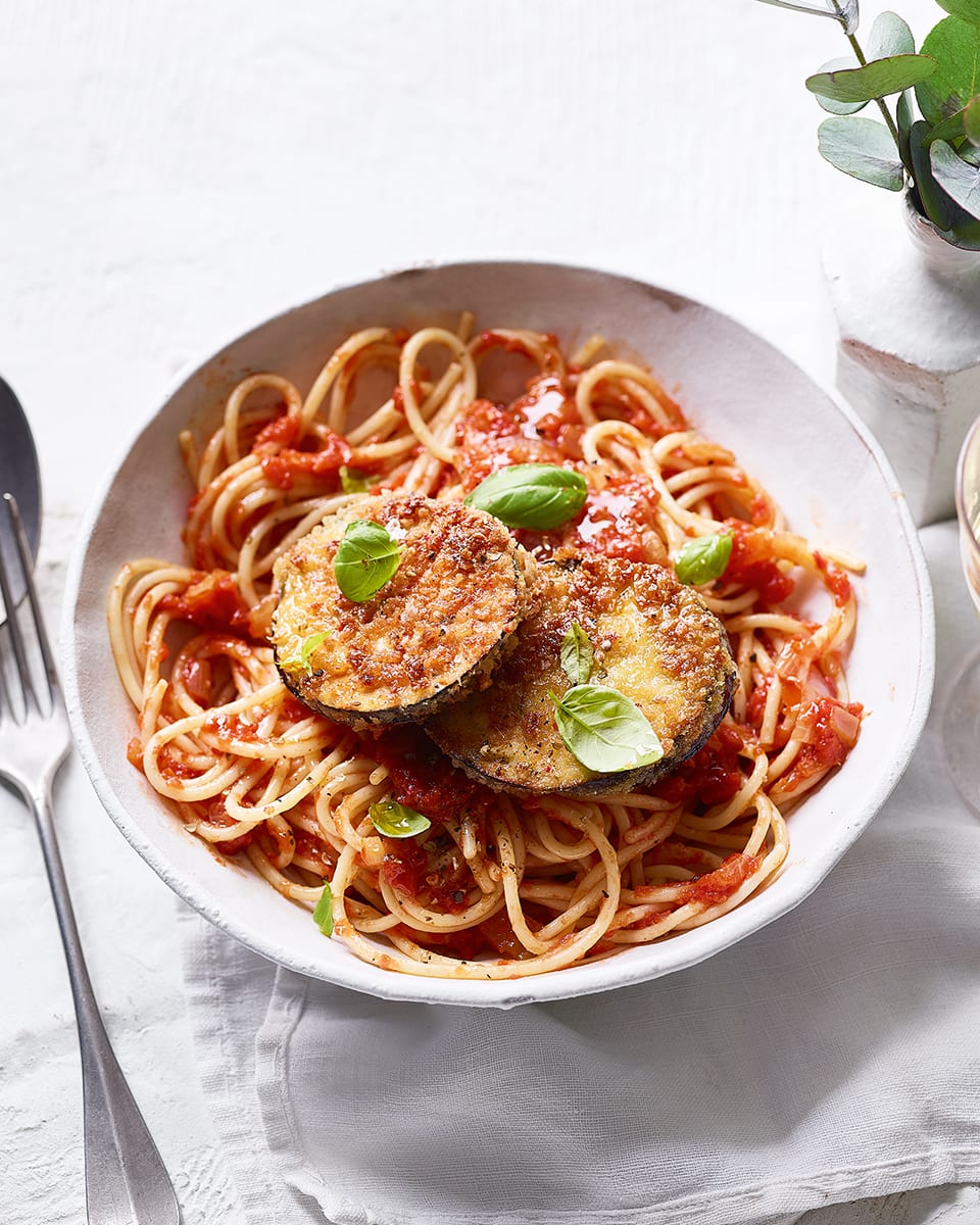 Aubergine milanese with spaghetti recipe delicious. magazine