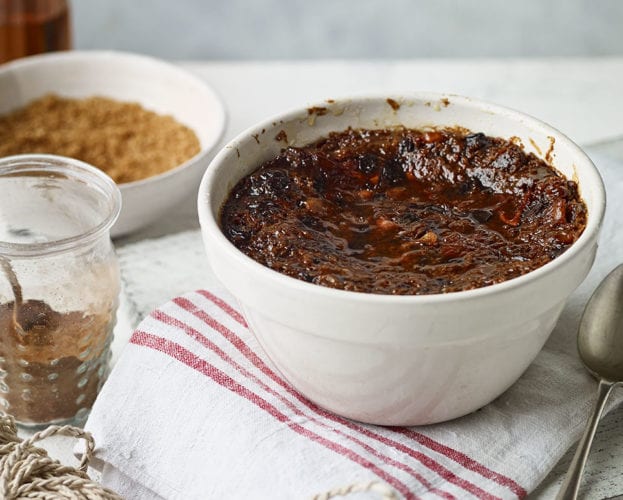 Rum and pineapple Christmas pudding