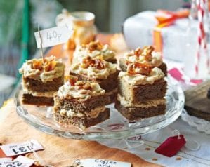 Mini coffee and walnut cakes