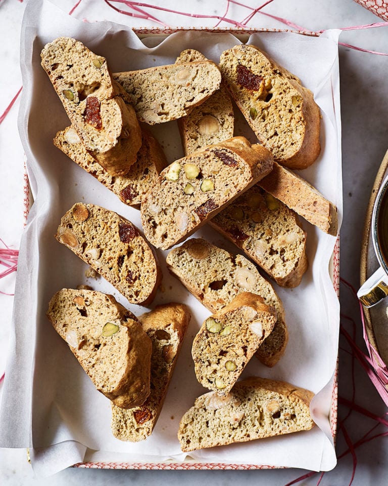 Apricot and pistachio cantuccini