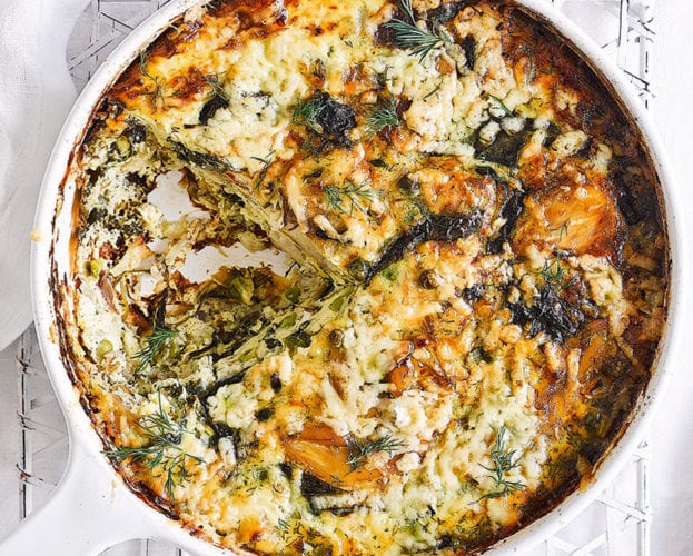 Smoked mackerel, pea and spinach frittata
