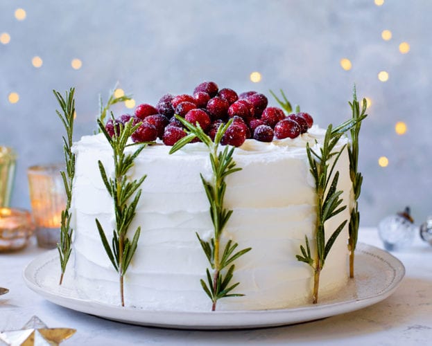 Quick Christmas cake decoration