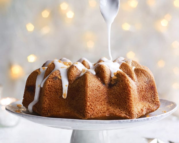 mincemeat and custard christmas bundt