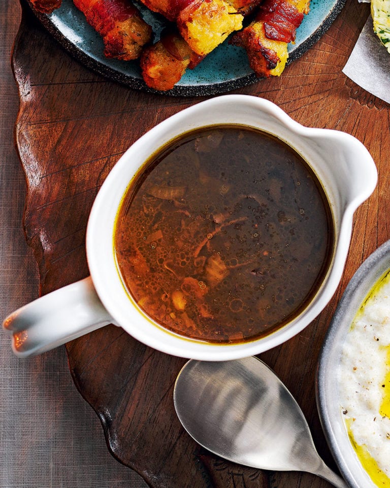 Parsnip and porcini gravy