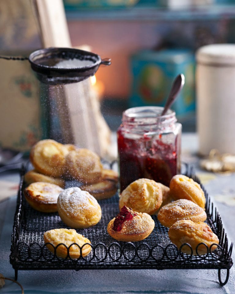 Danish apple doughnuts (æbleskiver)