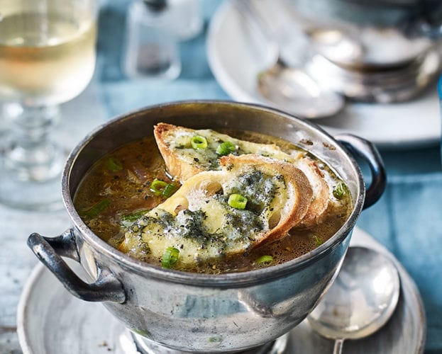 Three-onion soup with stilton croutons
