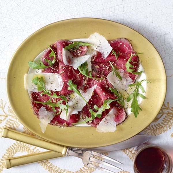 Crusted beef carpaccio with Parmesan