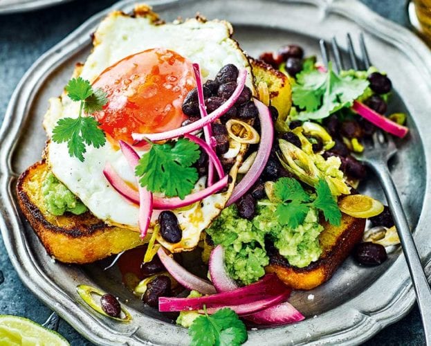 caravan-cornbread-black-bean-salsa
