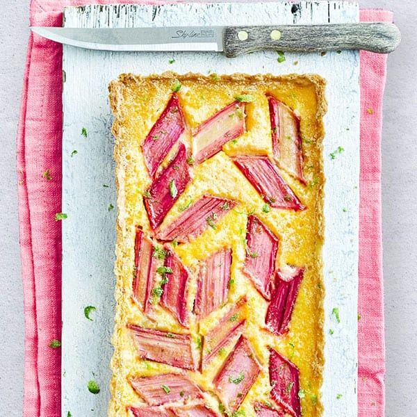 Rhubarb tart