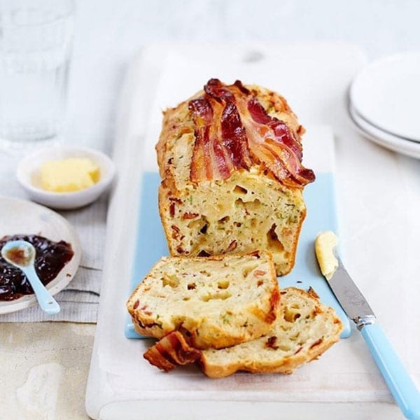 Quick and easy cheddar and bacon loaf