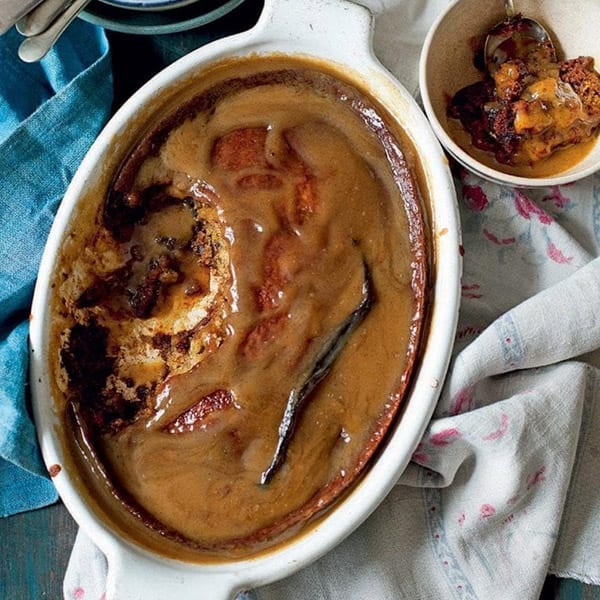 Sticky toffee pudding 