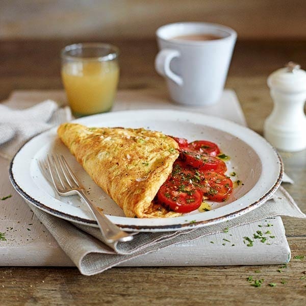 Omelette with tomatoes