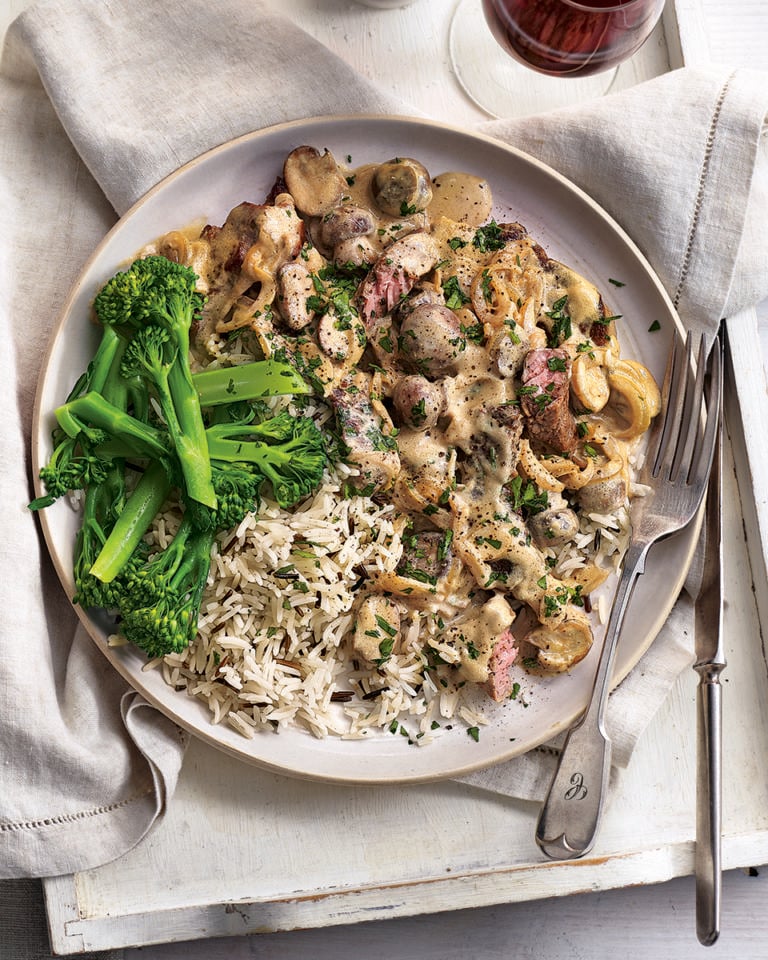 Easy beef stroganoff