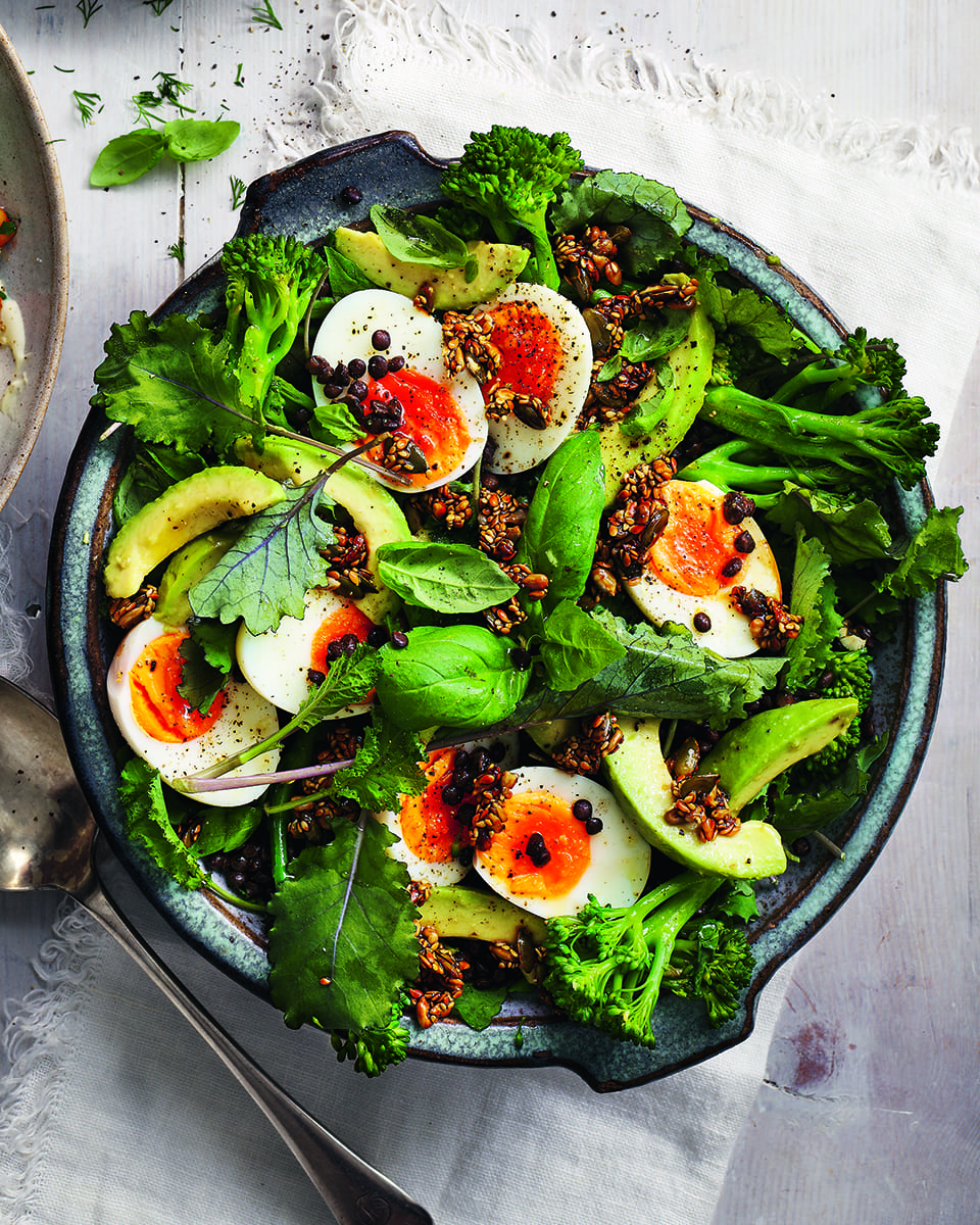 Lentil, broccoli and egg salad with crunchy seeds - delicious. magazine