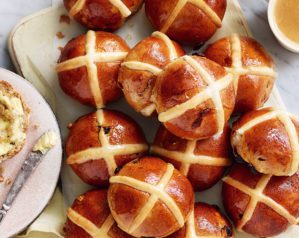 Gail's Hot cross buns