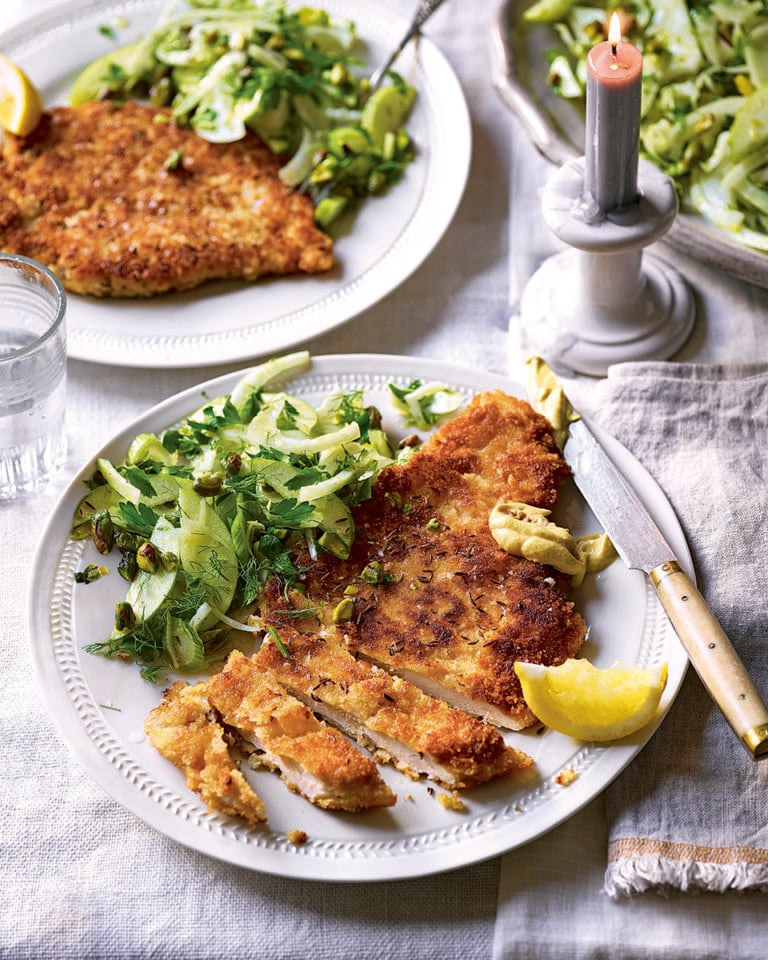 Chicken schnitzel with fennel, pistachio and apple salad