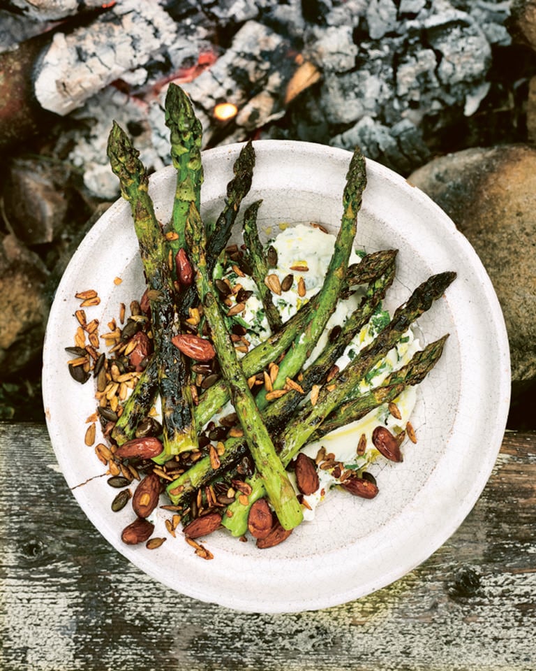Asparagus with labneh, mint, almonds and seeds