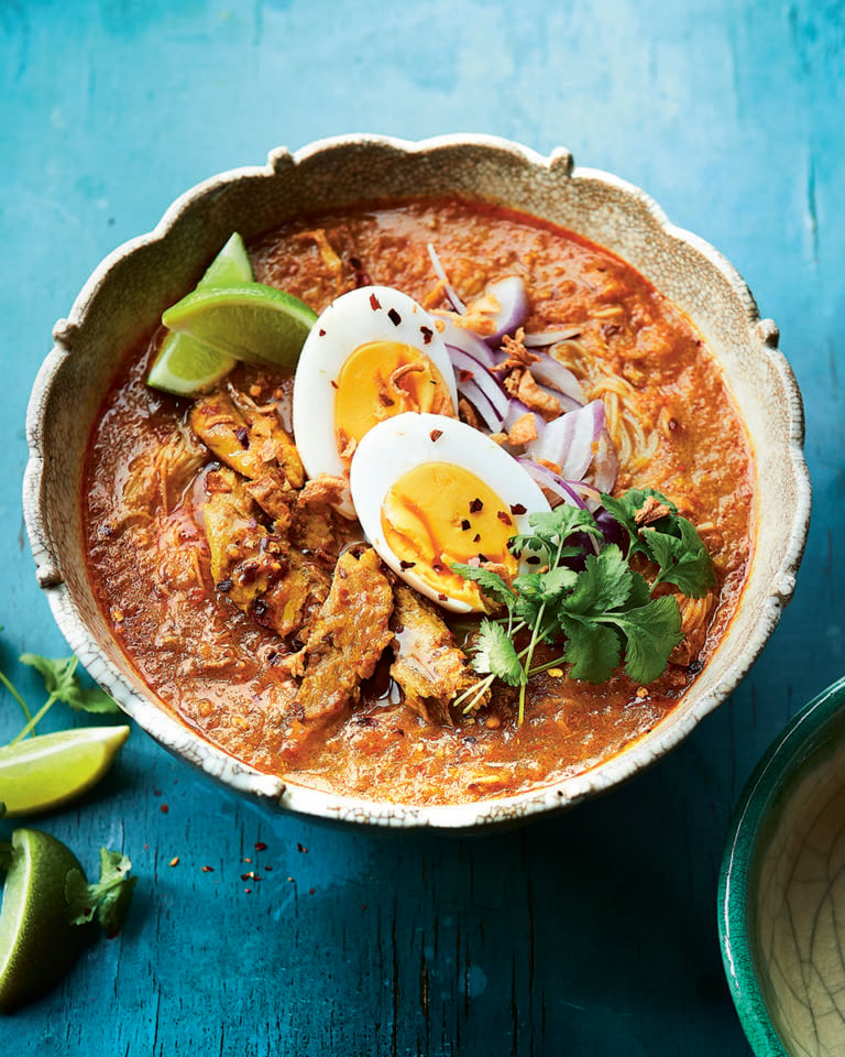 Mohinga (Burmese fish soup)