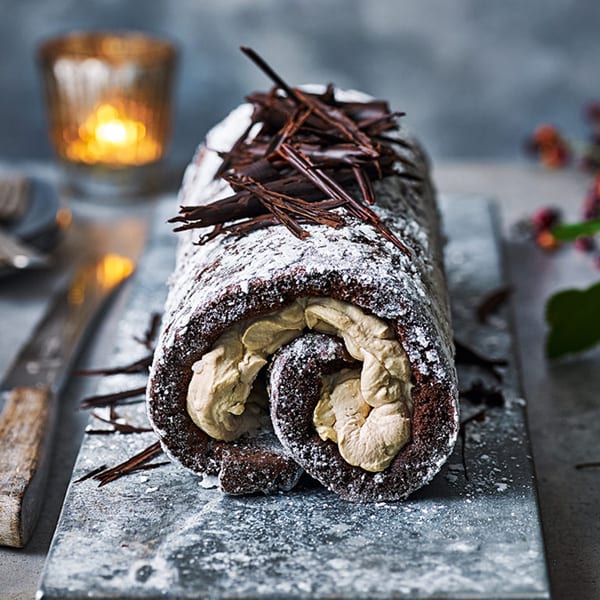 white russian roulade