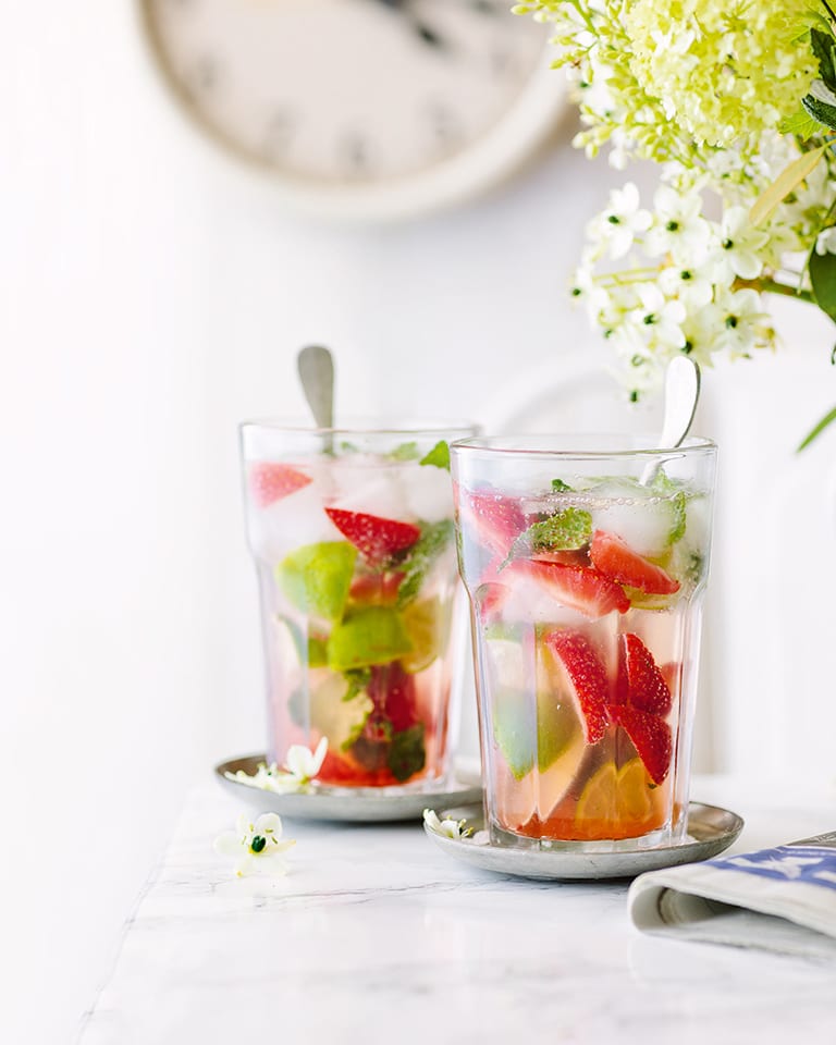 Strawberry, lime and elderflower muddle