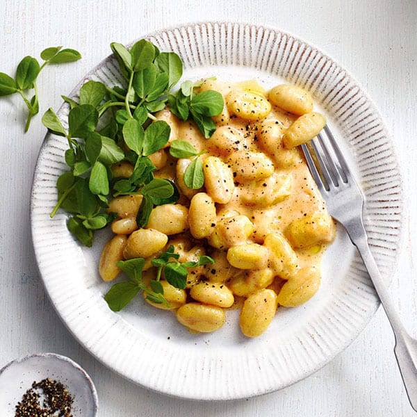 Cacio e pepe gnocchi