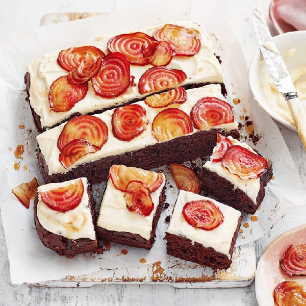 Beetroot and chocolate traybake