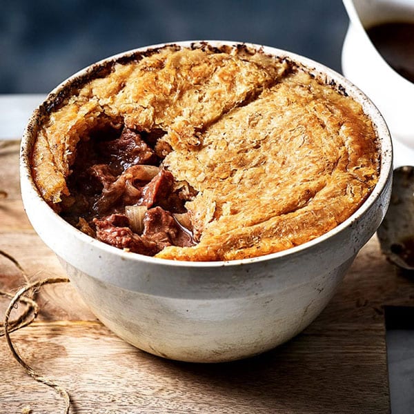 Steamed steak pudding