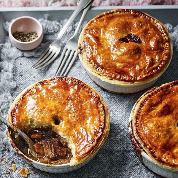 Venison and stout pies