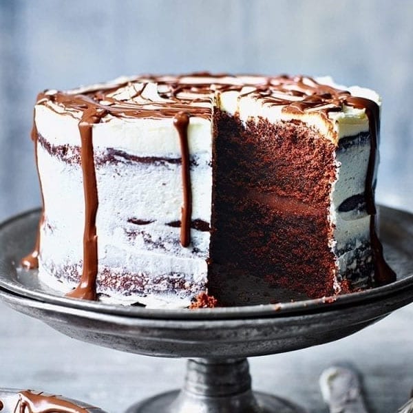 chocolate soured cream cake