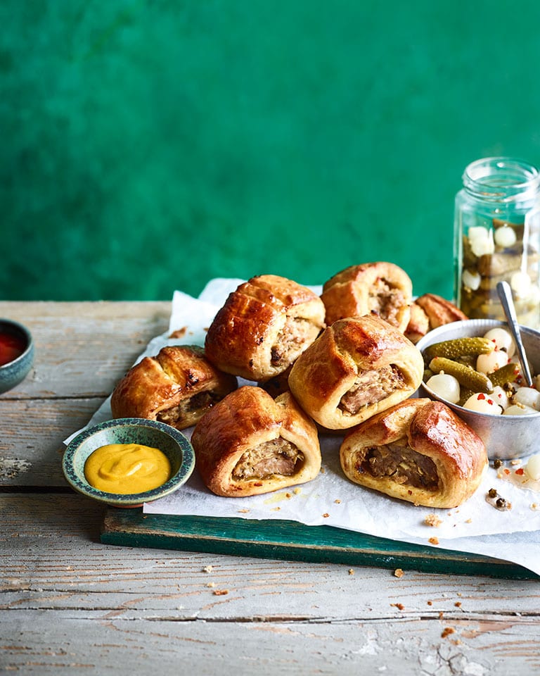 Pork cheddar and onion sausage rolls