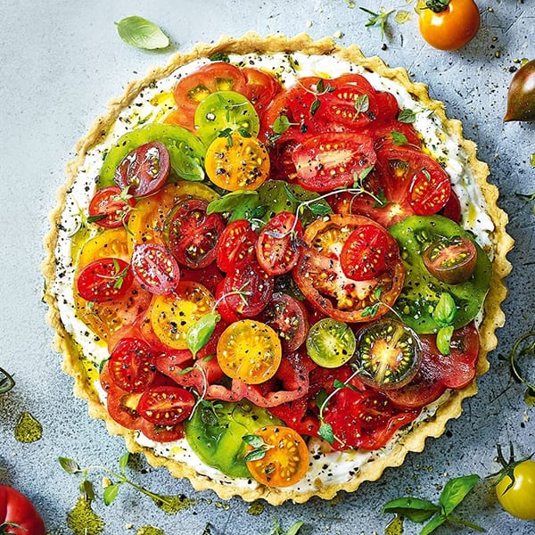 Tomato, thyme and ricotta tart