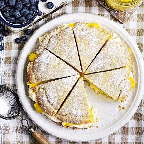 shortcake with lemon