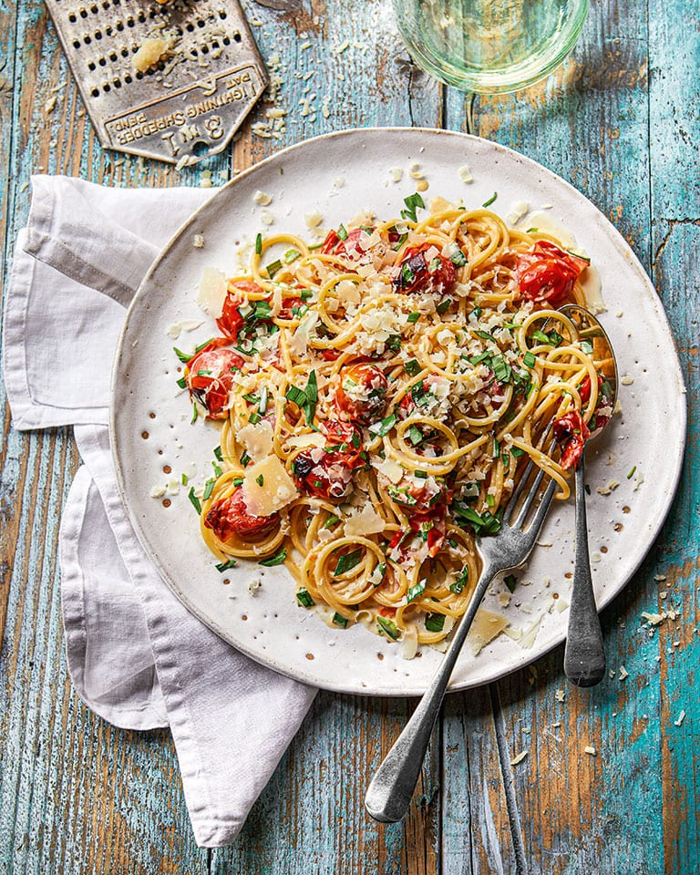 Roasted cherry tomato spaghetti with tarragon