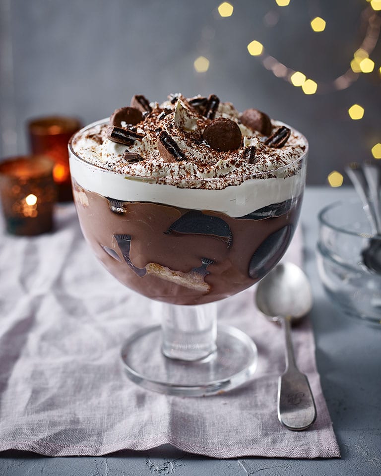 Oreo cookie chocolate trifle