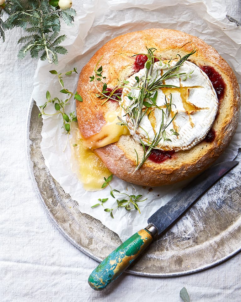 Baked camembert bread bowl