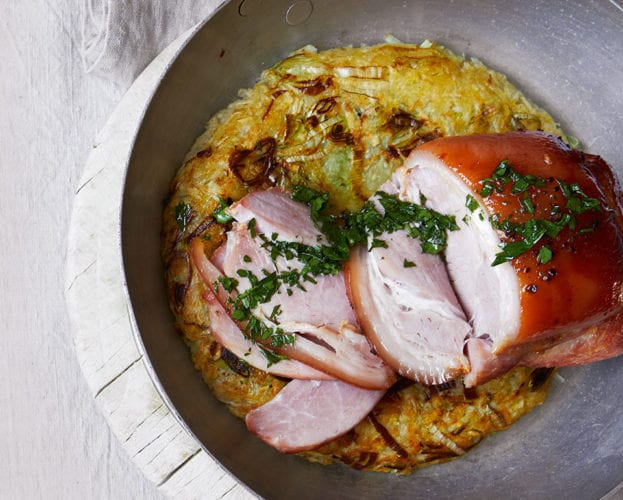 Roast gammon joint with pan rösti and parsley sauce
