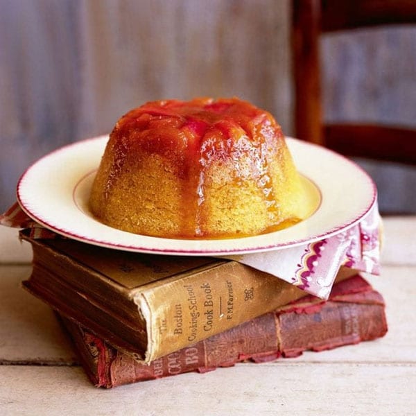 Rhubarb pudding