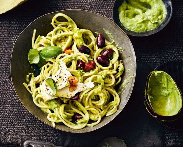 Spaghetti with avocado sauce and fried chorizo