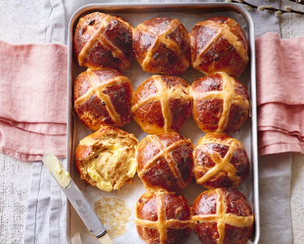 Cheese and chilli hot cross buns