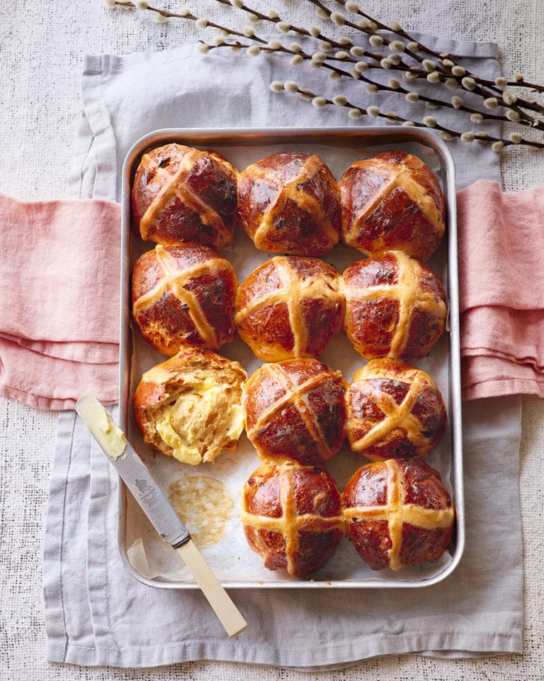 Cheese and chilli hot cross buns