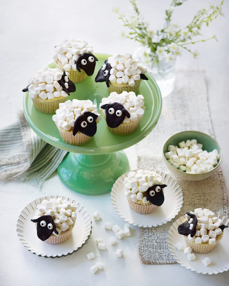 Spring lamb cupcakes