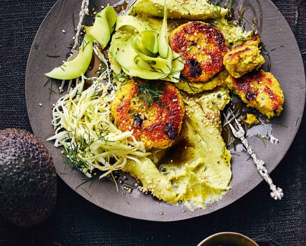 Couscous patties with slaw