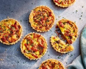 Cheese and bacon tarts