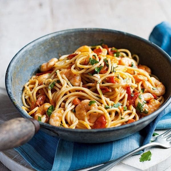 Chilli, prawn and tomato pasta