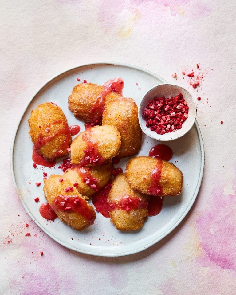 Strawberry madeleines with lemon drizzle