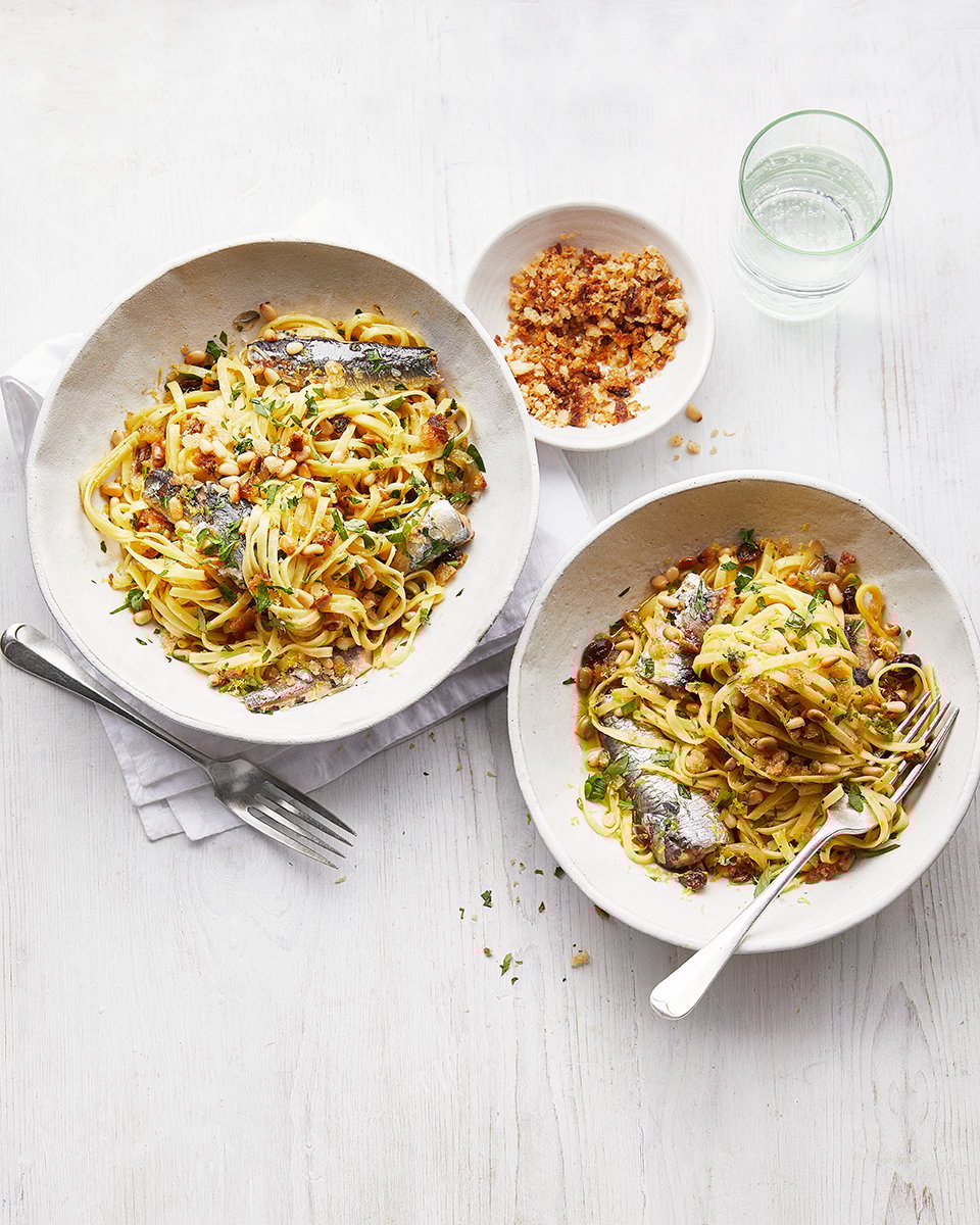 Sardine linguine Easy dinner recipe delicious. magazine