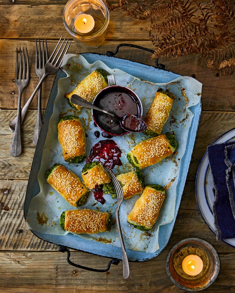 Spinach and ricotta rolls