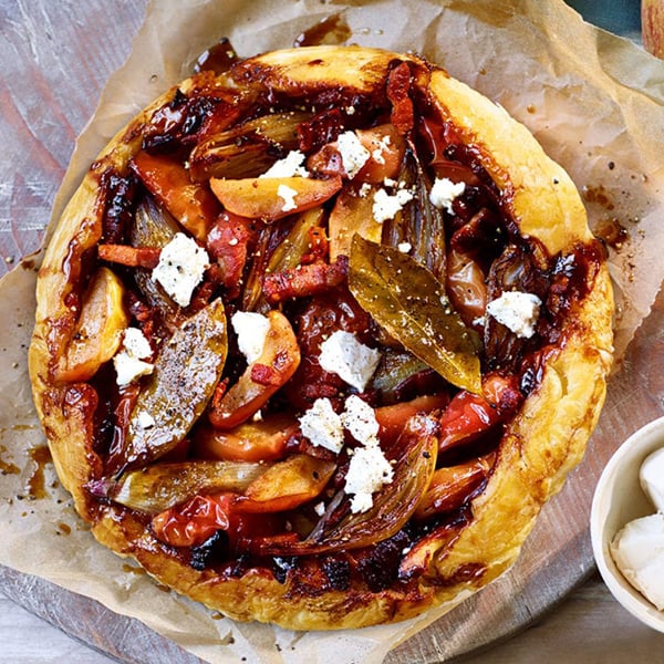 Apple and shallot tarte tatin