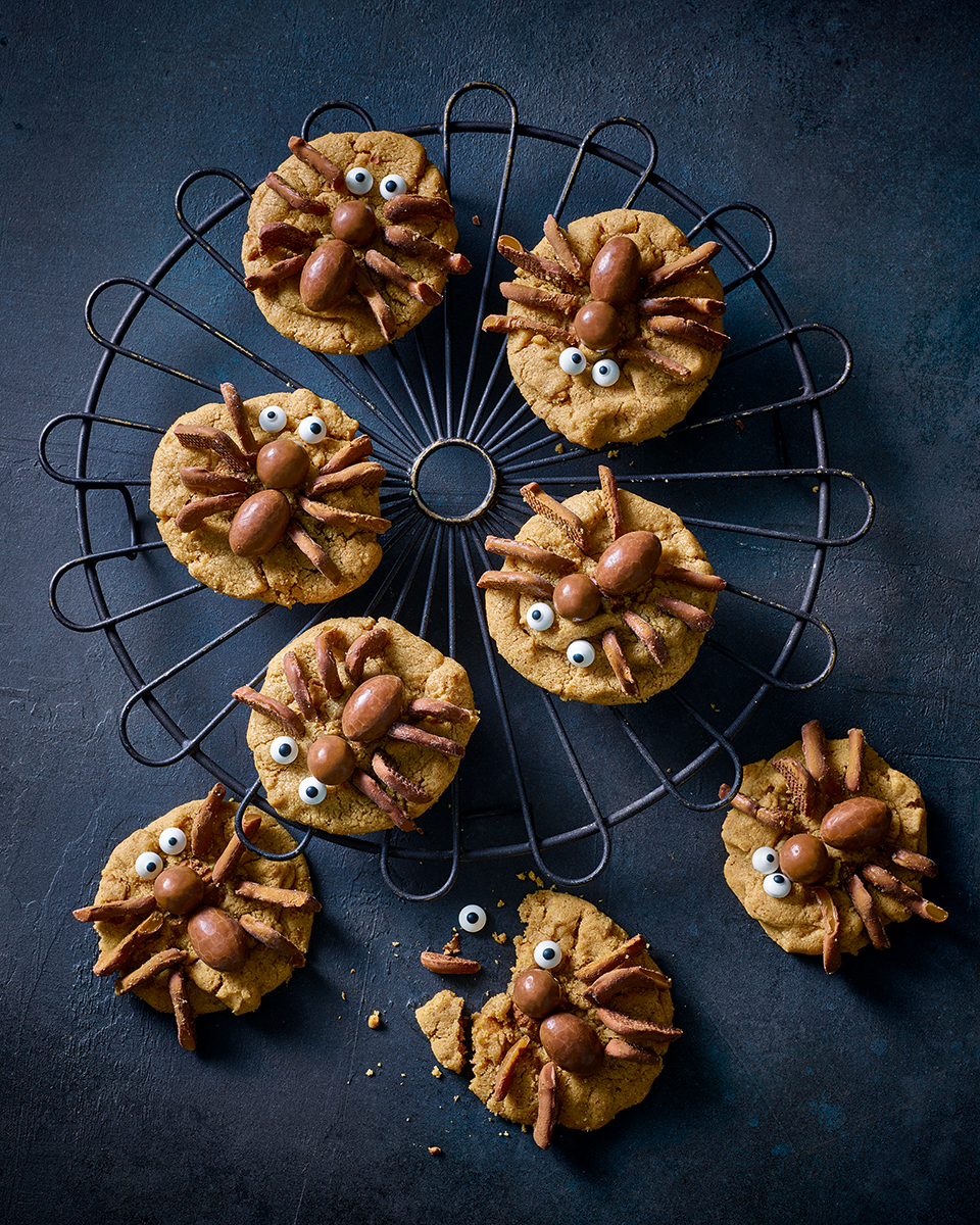 Chocolate and peanut butter spider cookies - delicious. magazine