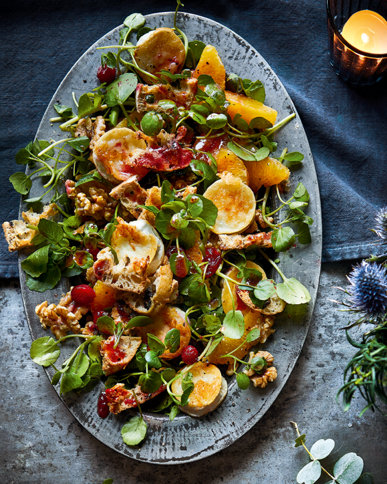 Goat’s cheese salad with cranberry dressing